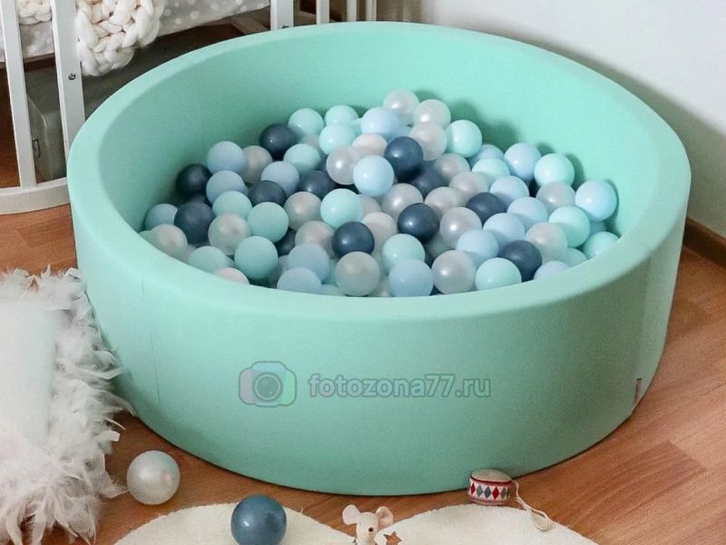 Мягкий сухой бассейн